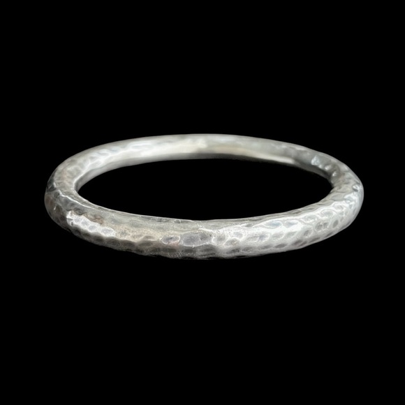 Vintage Mexican sterling silver 925 hammered bangle bracelet - Picture 1 of 2